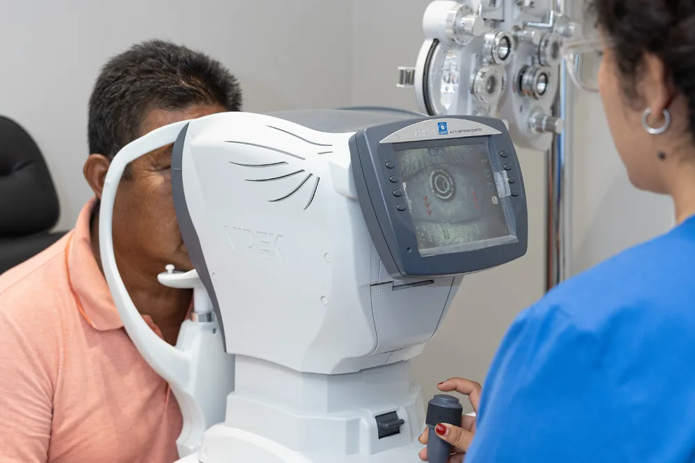 Atención de enfermedades de la córnea y superficie ocular en Oaxaca